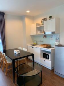 courtyard khaoyai by jp