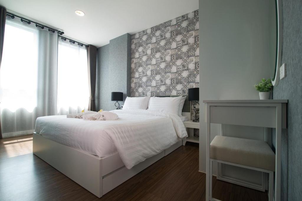 courtyard khaoyai by jp