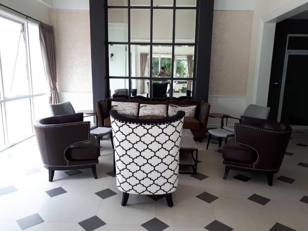 courtyard khaoyai by jp