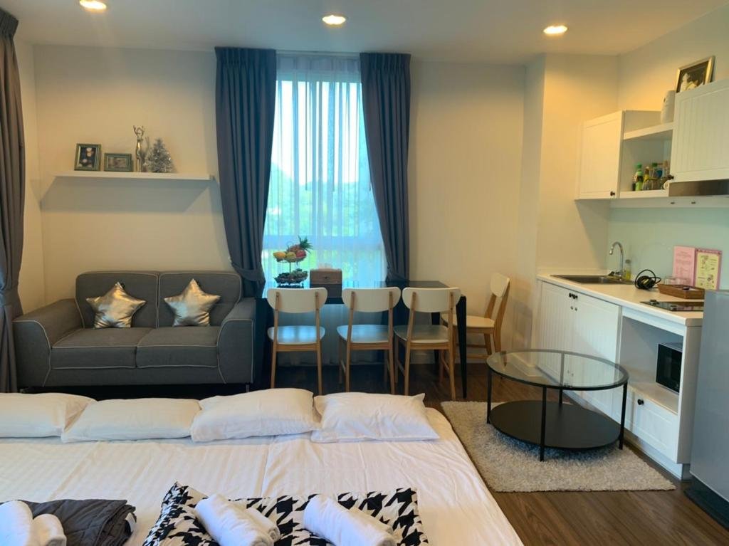 courtyard khaoyai by jp