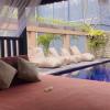 leo home stay