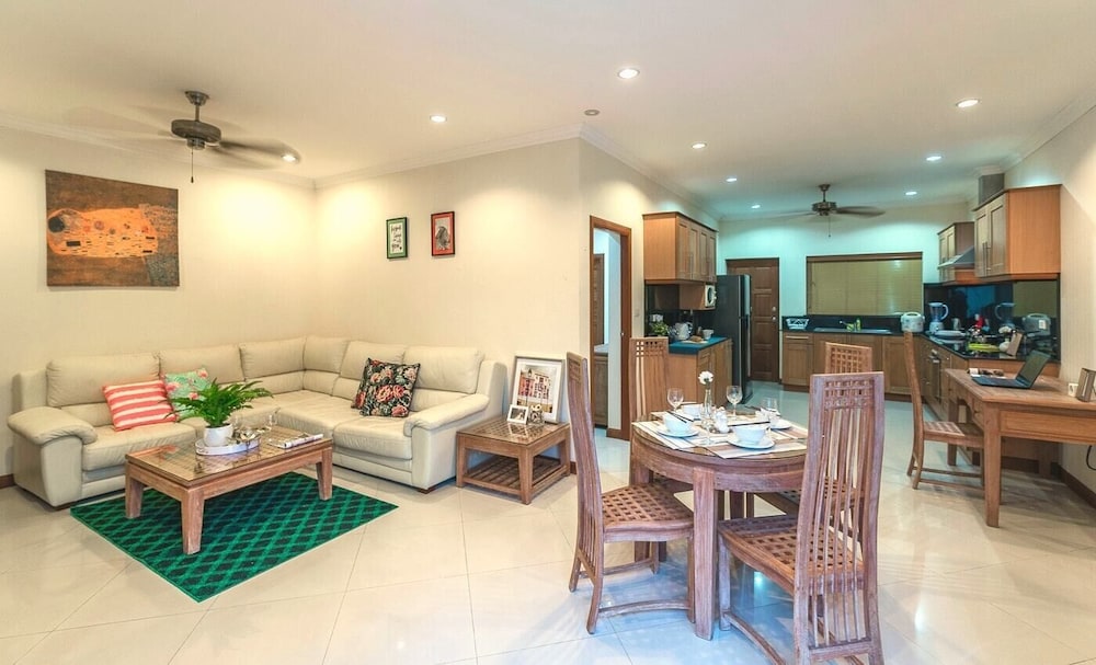 anb poolvilla 2br with private beach
