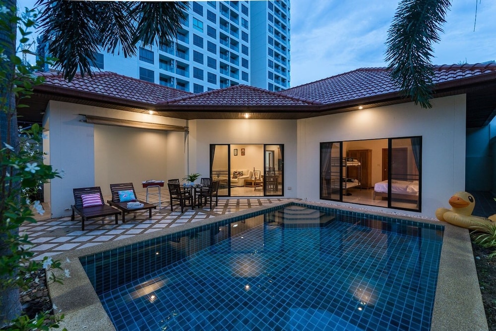 anb poolvilla 2br with private beach