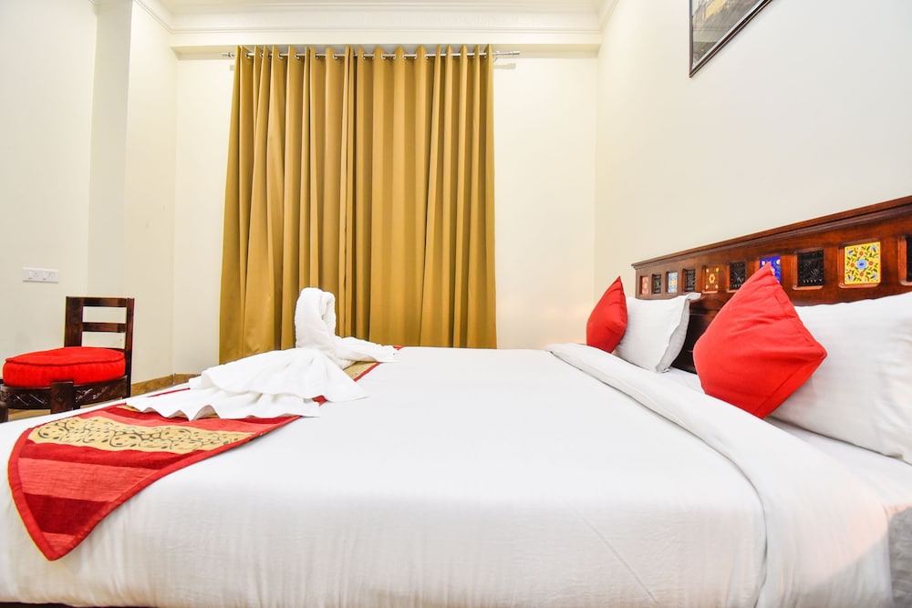 hotel laxmi niwas a heritage retreat
