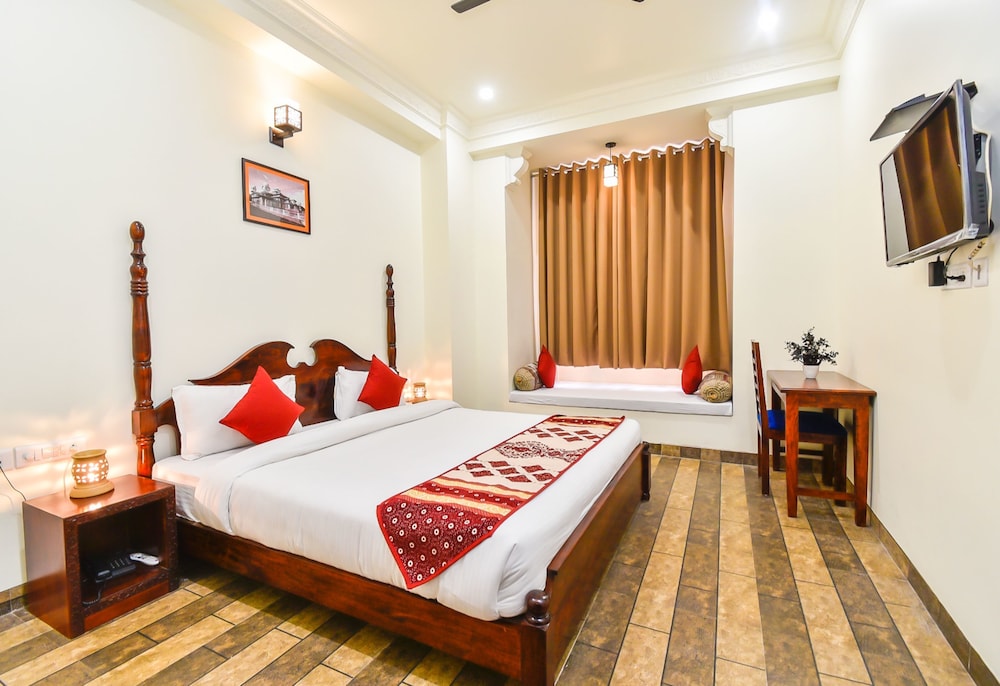 hotel laxmi niwas a heritage retreat