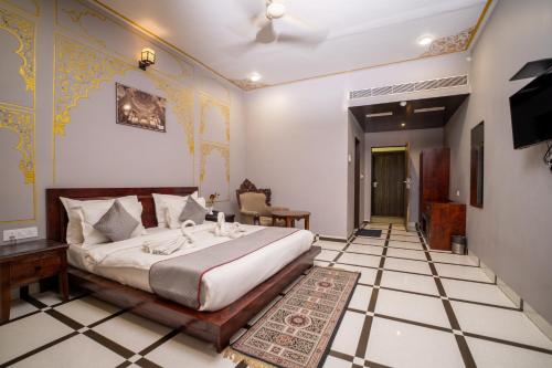 hotel laxmi niwas a heritage retreat