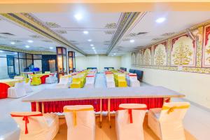 hotel laxmi niwas a heritage retreat