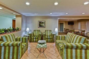 La Quinta Inn & Suites By Wyndham Lakeland East,Lakeland - Winter Haven>>Lakeland,3 star