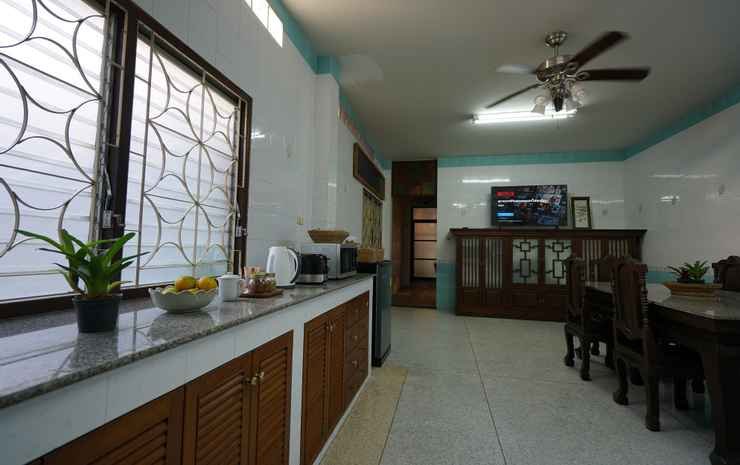 niece hostel sha extra plus