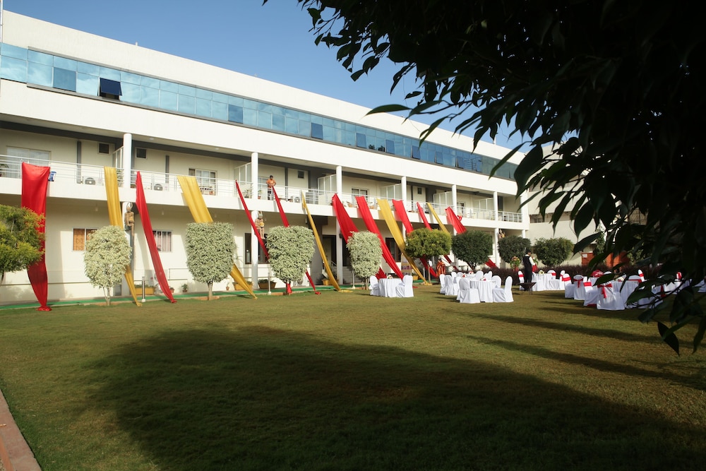 chairmans resort