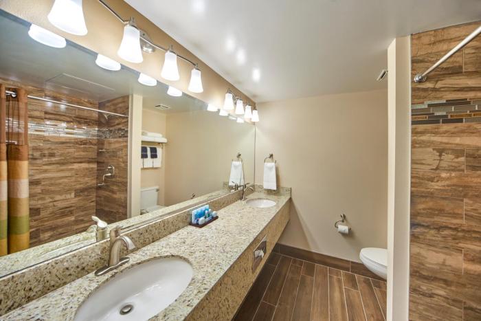 four queens hotel and casino