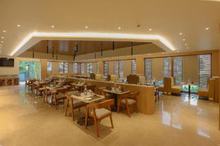noorya business and banquet hotel
