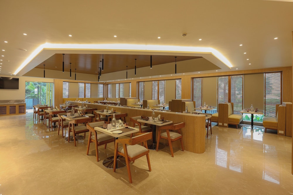 noorya business and banquet hotel