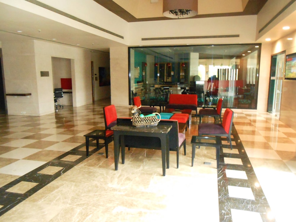 noorya business and banquet hotel