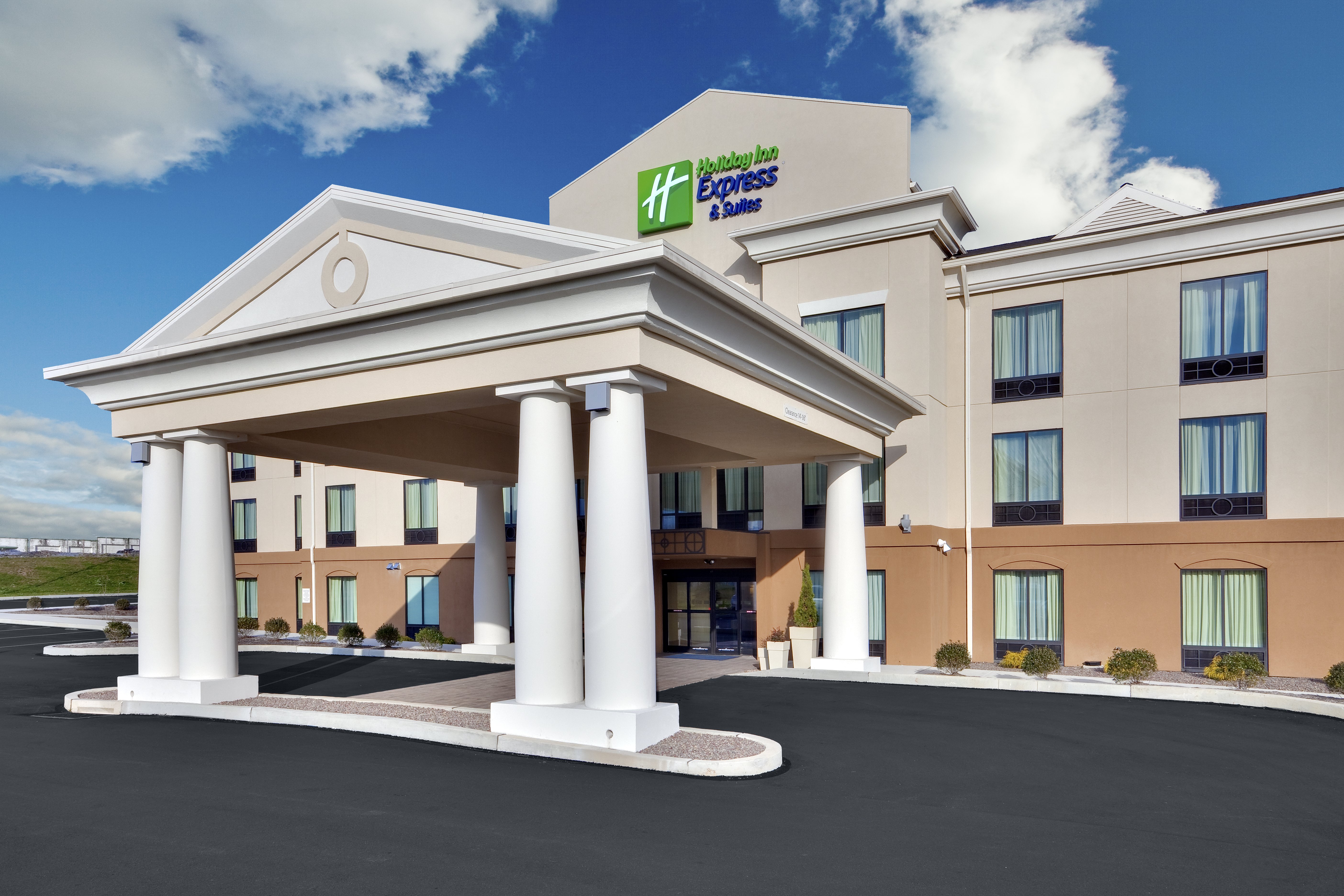 holiday inn express hotel and suites lebanon by ihg