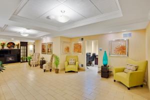 holiday inn express hotel and suites lebanon by ihg