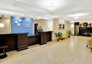 holiday inn express hotel and suites lebanon by ihg