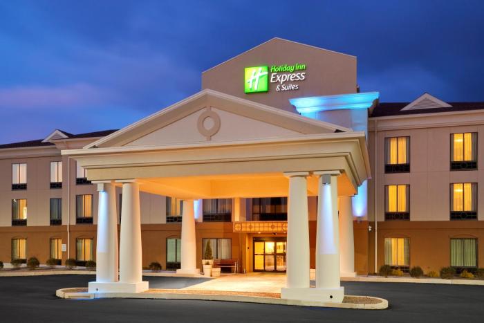 holiday inn express hotel and suites lebanon by ihg