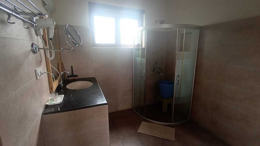 hotel shambhala resort