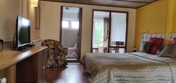 hotel shambhala resort