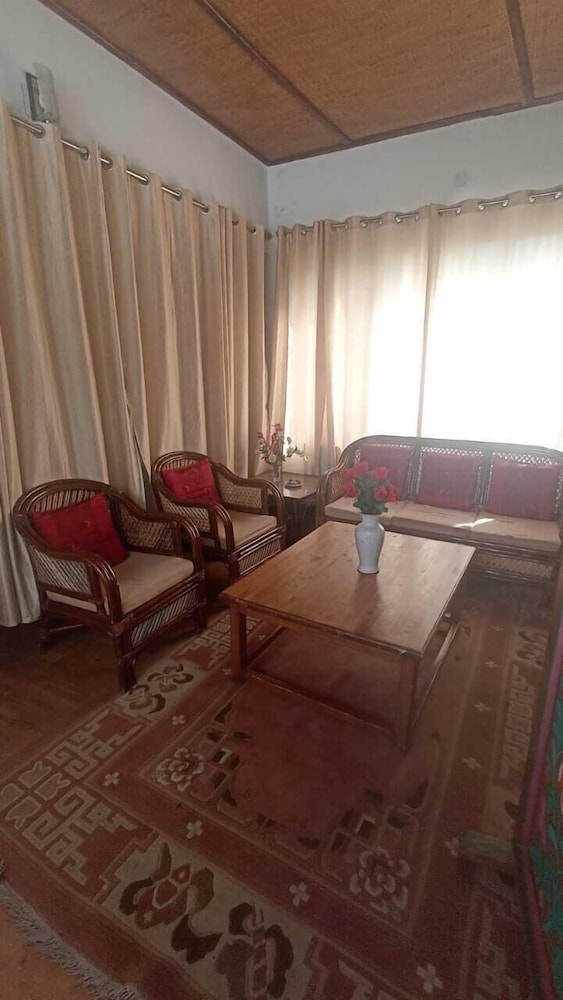 hotel shambhala resort