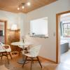lakeview apartment