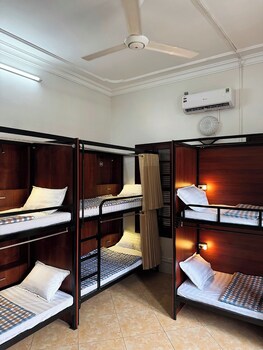 tuna homestay hostel