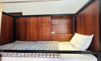 tuna homestay hostel