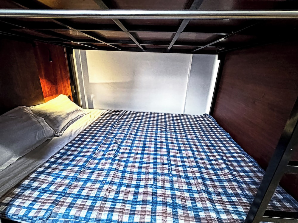 tuna homestay hostel