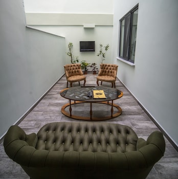 vira 10 hotel