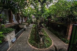 Legian Village Hotel,Denpasar>>Bali,2 star