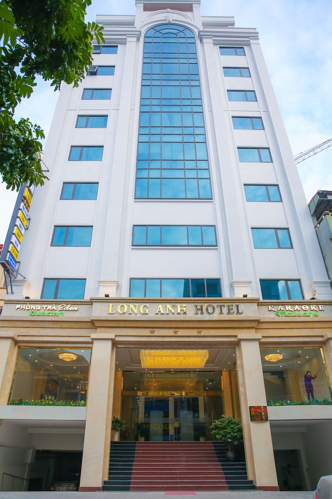 long anh hotel