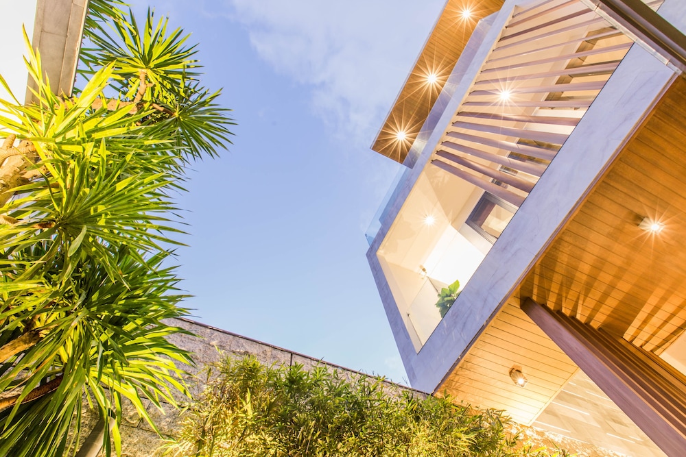 icity villa riverfront danang