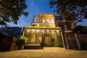 icity villa riverfront danang