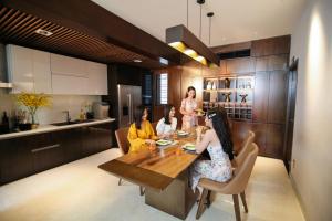 icity villa riverfront danang