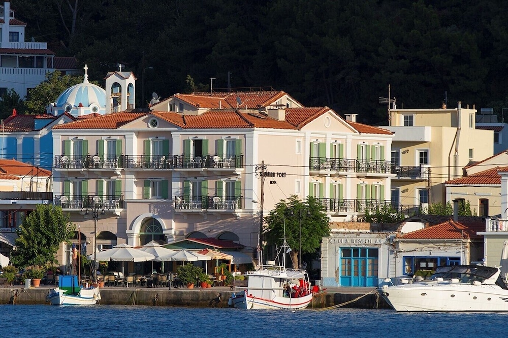 samaina port
