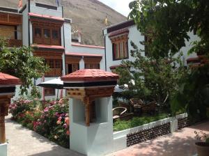 namra hotel and camps temisgam