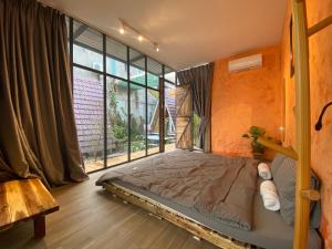 tram homestay