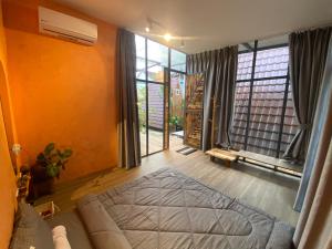 tram homestay