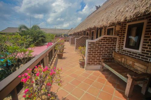 balangan sea view bungalow