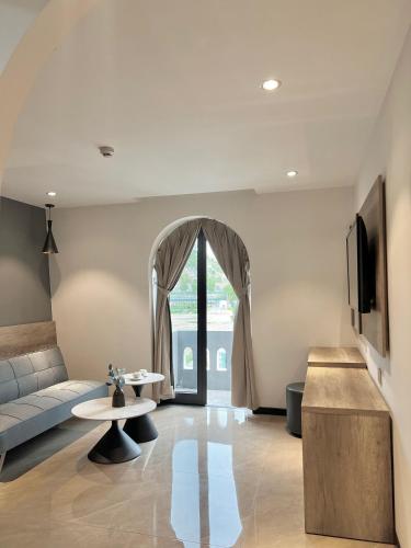 la sera suites nha trang