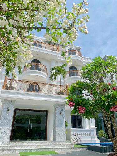 la sera suites nha trang
