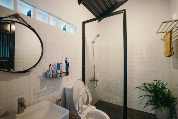 xom organic farm stay