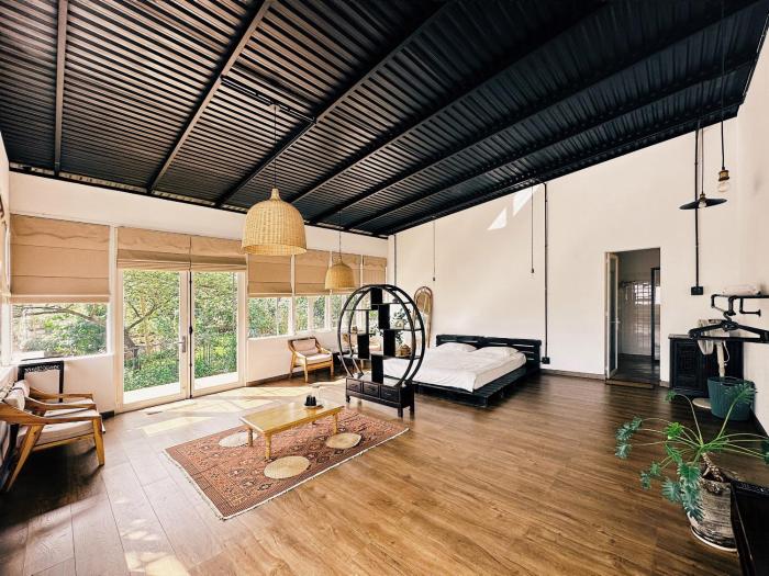 xom organic farm stay