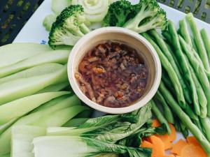 xom organic farm stay