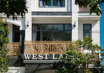 west lake hotel near bai dai beach