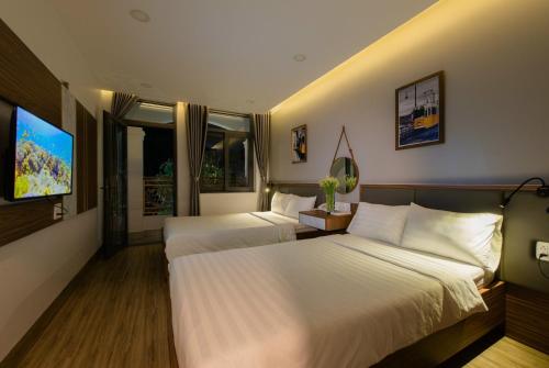west lake hotel near bai dai beach