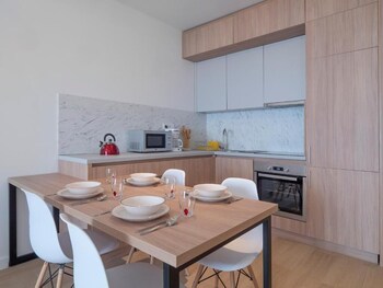 apartment alexander