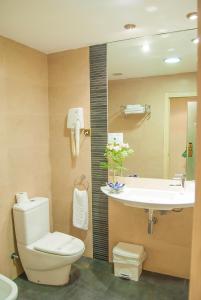 hotel ana maria