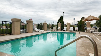 best western commerce inn
